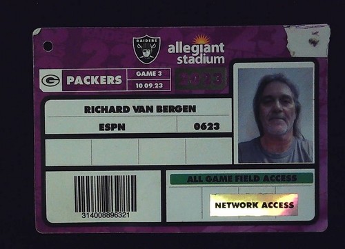 Green bay packers - green,